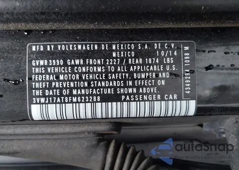 2015 Volkswagen Beetle 1.8T z USA, uszkodzony, nr VIN 3VWJ17AT8FM623288